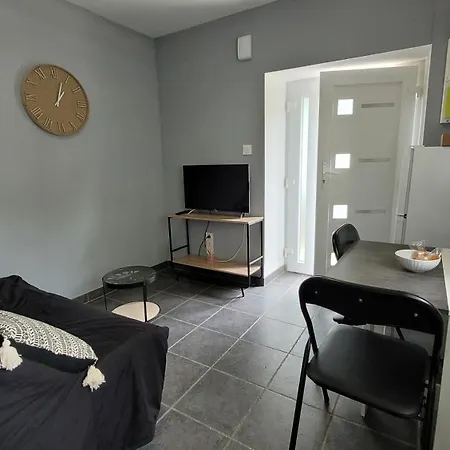 Maison 1 Chambre Wifi Et Parking Gratuit Feriehus Cintegabelle